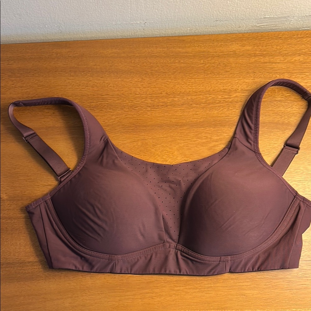 Lululemon Sports bra 34D
